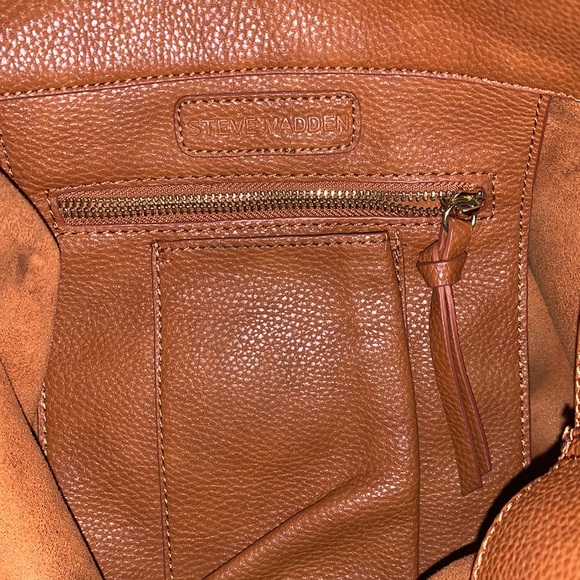 ✨STEVE MADDEN BAG ✨ - Picture 10 of 15